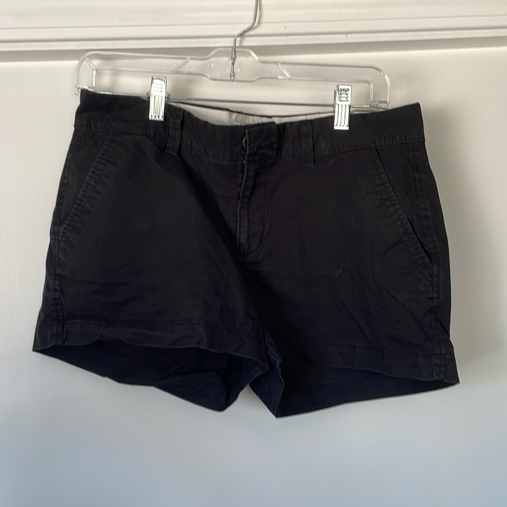 Size 6 shorts old navy
